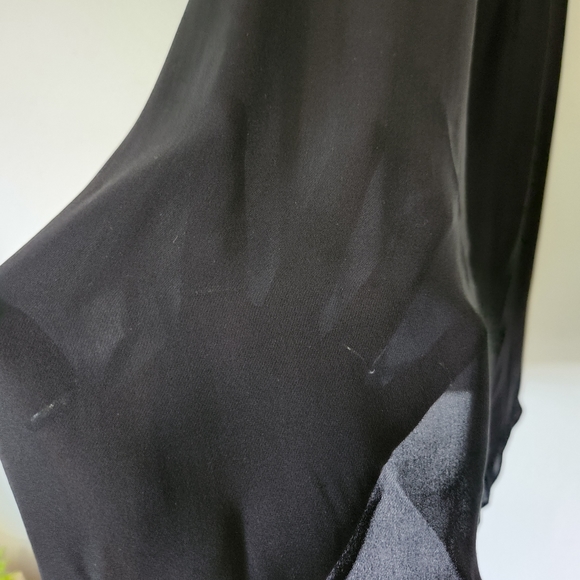 A.L.C./ Black Silk Moran Keyhole Sleeveless Top - Picture 7 of 9